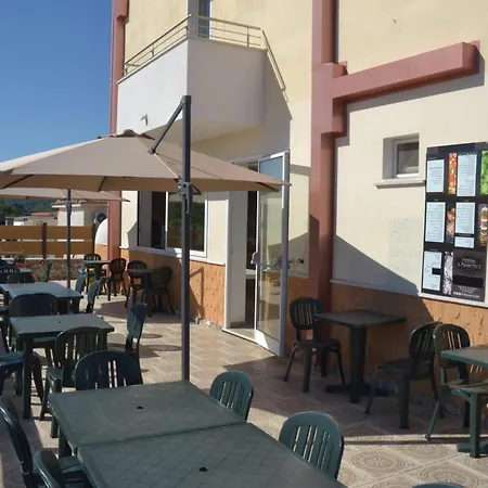 Uria Monolocali Con E Senza Angolo Cottura Отель типа 