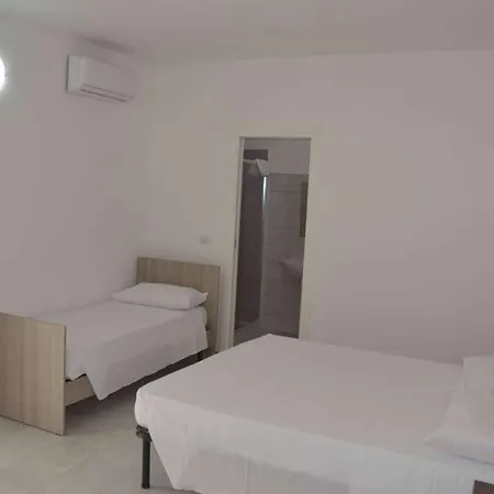 Uria Monolocali Con E Senza Angolo Cottura B&B